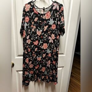 Old Navy Floral Jersey Dress
